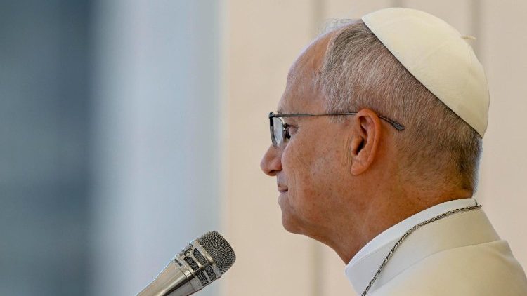 Papa Léon XIV na esika ya Santu Petelo mpo ya likita lya banso