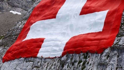 Schweiz: Kirche schafft nationale Synodalitätskommission