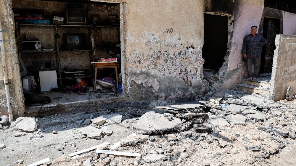 Consequências de uma operação militar israelense, em Jenin, na Cisjordânia, território palestino (Reuters)