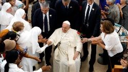 संत पापा फ्रांसिस पुर्तगाल में तीसरे दिन 