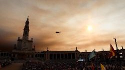 Shenjtërorja e Zojës Bekuar në Fatima në pritje të Papës