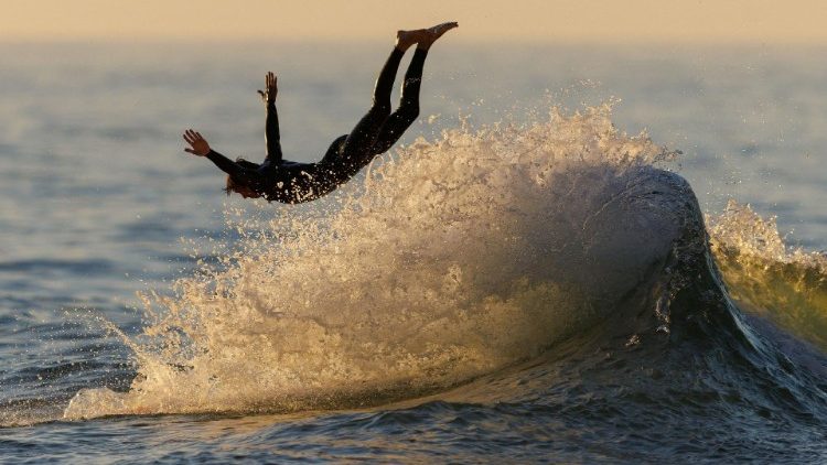 Summer heatwave hits Southern California