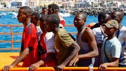 Migranti sulle coste europee
