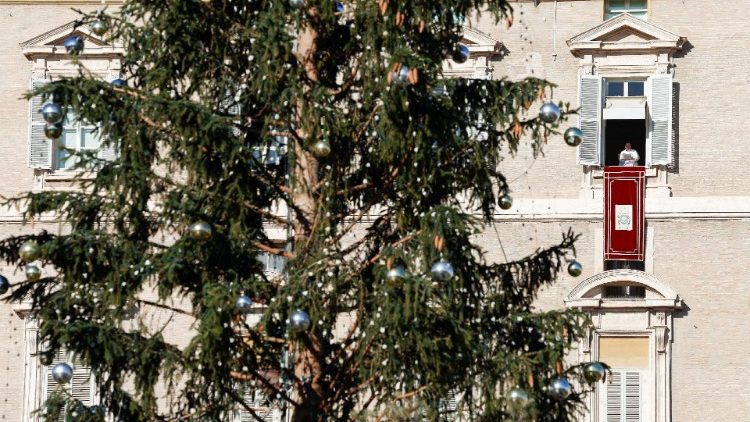 Anioł Pański z Papieżem