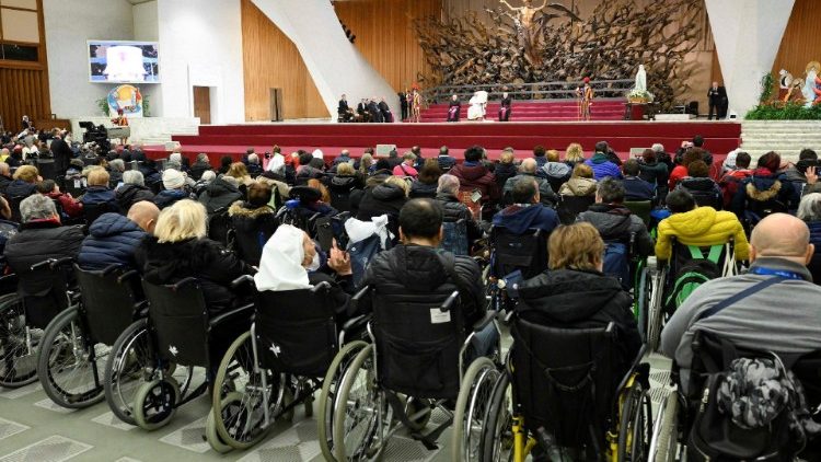 நோயுற்றோருடன் திருத்தந்தை