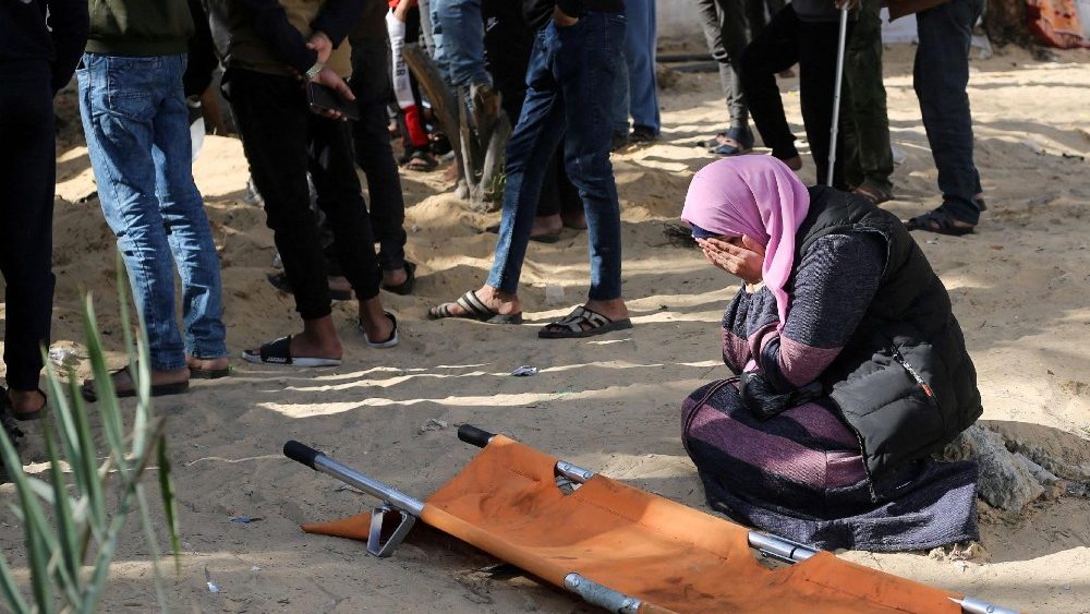 Faixa de Gaza: um dos cenários de guerra atuais, onde operações militares já deixaram mais de 25 mil mortos (Reuters)