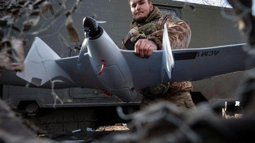 À l’ONU, le Saint-Siège appelle à réguler les «robots-tueurs»