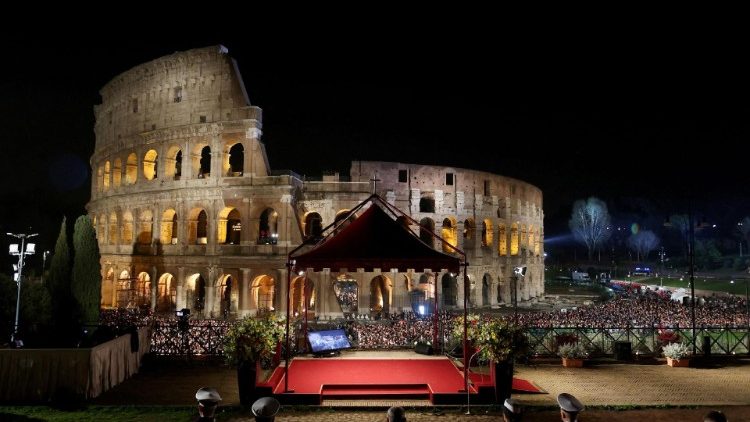 Крестный путь в Колизее (Рим, 29 марта 2024 г.)