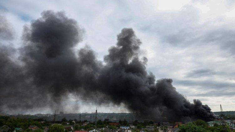 Efekt rosyjskiego ostrzału, Charków, 17 maja 2024 r.