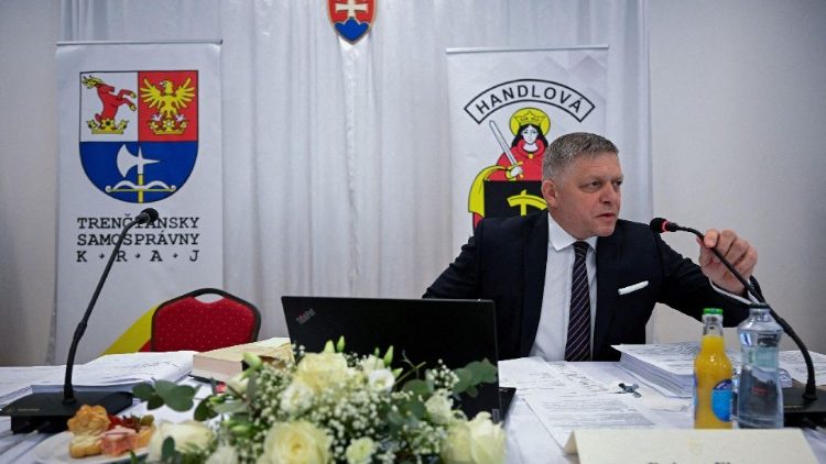 Waziri Mkuu Robert Fivo wa Slovakia