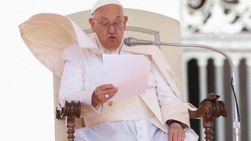 Papież: Duch pomaga nam odczytać miłosny list Boga w kluczu naszego życia