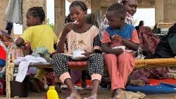 Deslocados sudaneses devido ao conflito