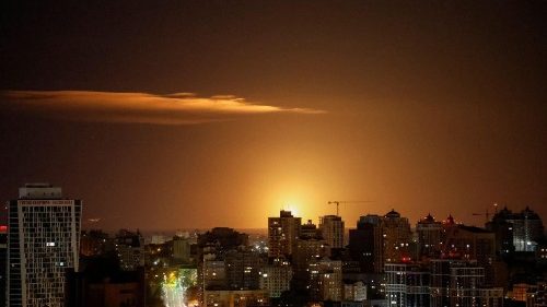 Ucraina, nuovo attacco russo su Kyiv