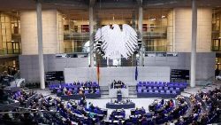 L'interno del Bundestag di Berlino 