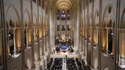 Nhà thờ Đức Bà Paris