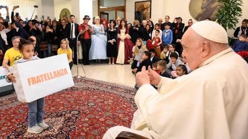 Експерти от цял свят с папата, за правата на децата