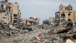 Руіны будынкаў у горадзе Рафах на поўдні сектара Газа