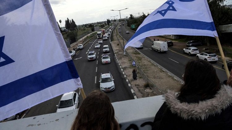 Hostages-prisoners swap deal between Hamas and Israel