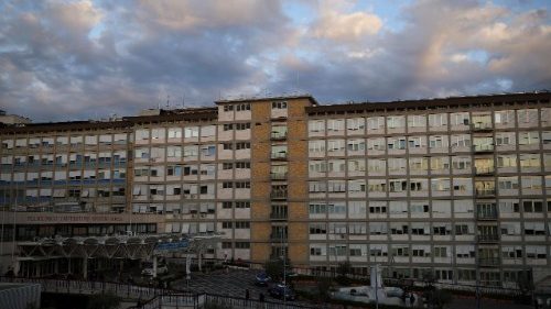 Состояние Папы Франциска стабильно