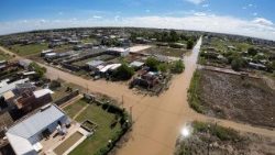 അർജന്തിനയിൽ പ്രളയത്തിൽ മുങ്ങിയ ബഹീയ ബ്ലാങ്ക നഗരത്തിൻറെ ഒരു ദൃശ്യം, 07/03/2025