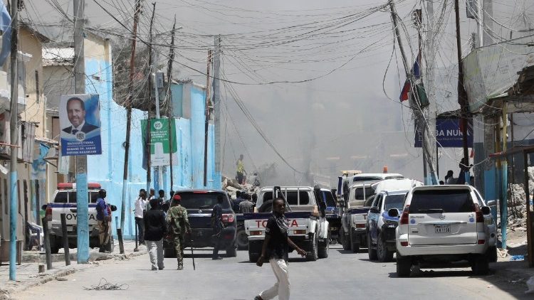 L'attentato di martedì a Mogadiscio contro il convoglio presidenziale 