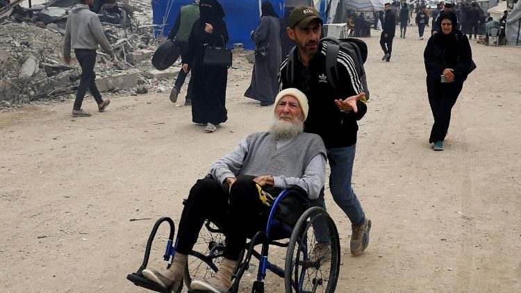 ሰራዊት እስራኤል ንራፋሕ ካብ ዝተረፈ ክፋል ውሽመጥ ጋዛ ይበትካ