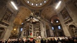 पास्का जागरण : पुनरुत्थान की रोशनी हमारे दिलों को रोशन करे