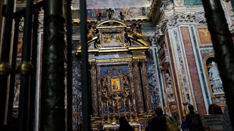 Параклисът на Дева Мария Salus Popoli Romani