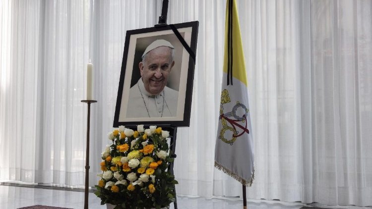 ርእሰ ኤጳርቅና ኣስመራ፣ ስነ - ስርዓት መግለጺ ሓዘንን ኣኽብሮትን ነፍሰ - ሄር ር.ሊ.ጳ. ፍራንቸስኮ 