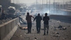 L'esplosione al porto di Shahid Rajaee, in Iran