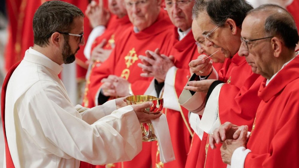 Трэцяя Імша "навендыялаў" у Базіліцы Святога Пятра