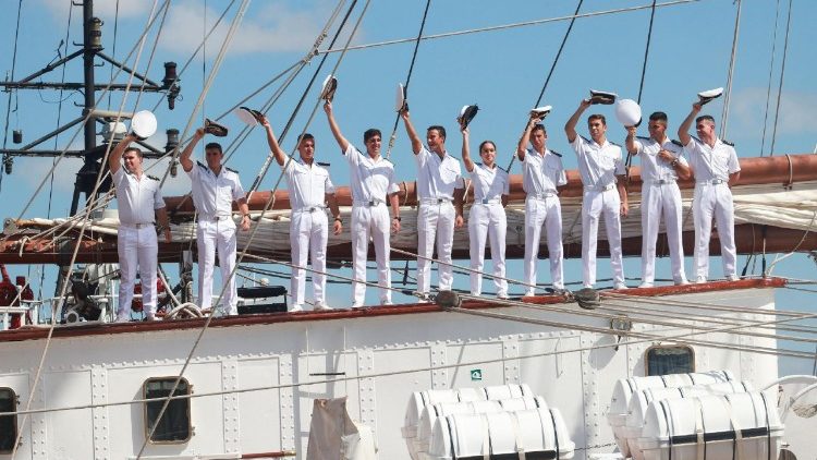 Liturujia ya Neno la Mungu katika Dominika hii inatutafakarisha juu ya, “FURAHA YA INJILI"  sanjari na Ukuu na Utukufu wa Msalaba