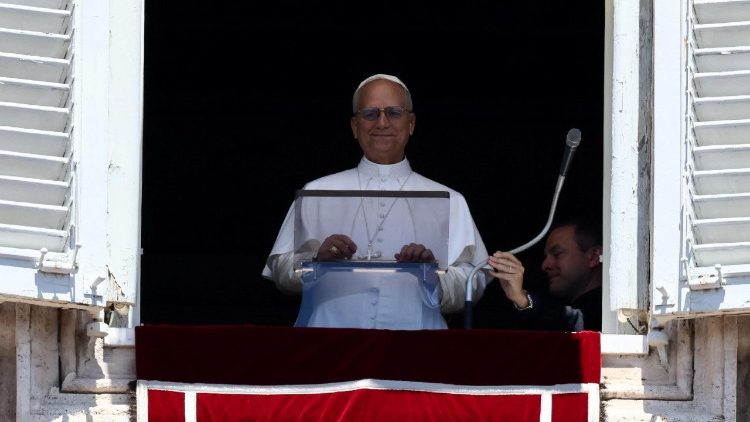  प्रेरितिक भवन की खिड़की से  स्वर्ग की रानी प्रार्थना संबोधन में, संत पापा लियो 14वें 