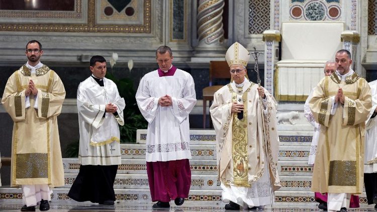  Լատերանի Սուրբ Յովհաննէս Պազիլիքայի մէջ պատարագ]