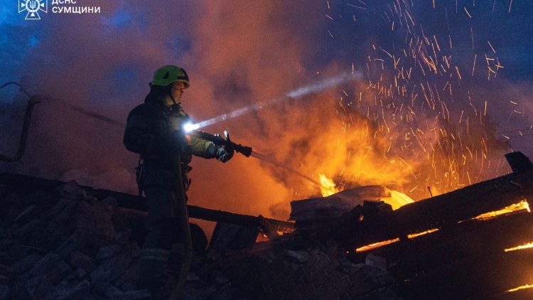 Zerstörung in der Region Sumy nach den russischen Drohnenangriffen
