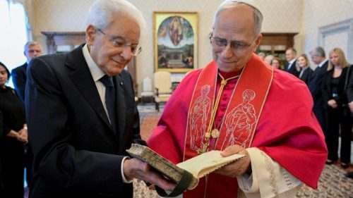 Leo empfängt Italiens Präsident Mattarella im Vatikan