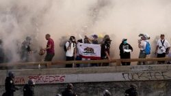 Լոս Անճելըսի մէջ բողոքի ցոյցեր