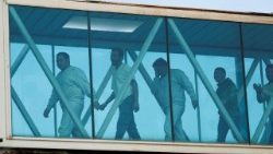 Migranti deportati dagli Stati Uniti all'arrivo in Venezuela. Reuters/Leonardo Fernandez Viloria