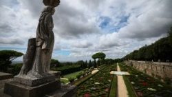 Die Gärten der päpstlichen Sommerresidenz Castel Gandolfo