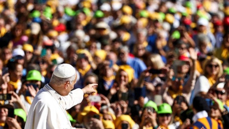 البابا يتلو صلاة التبشير الملائكي ويأمل بأن يشكل اتفاق وقف إطلاق النار في غزة بداية لمسيرة تقود نحو سلام عادل ودائم  