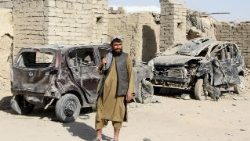 Ein Talibankämpfer während des Waffenstillstands zwischen Afghanistan und Pakistan