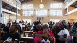 Bei einer Messe für einen 28-Jährigen, der während der Demonstrationen Ende Oktober erschossen wurde