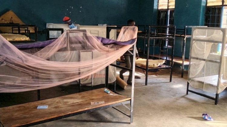 Internat der katholischen Schule in Nigeria, aus der mehr als 300 Menschen entführt wurden, die meisten von ihnen Kinder