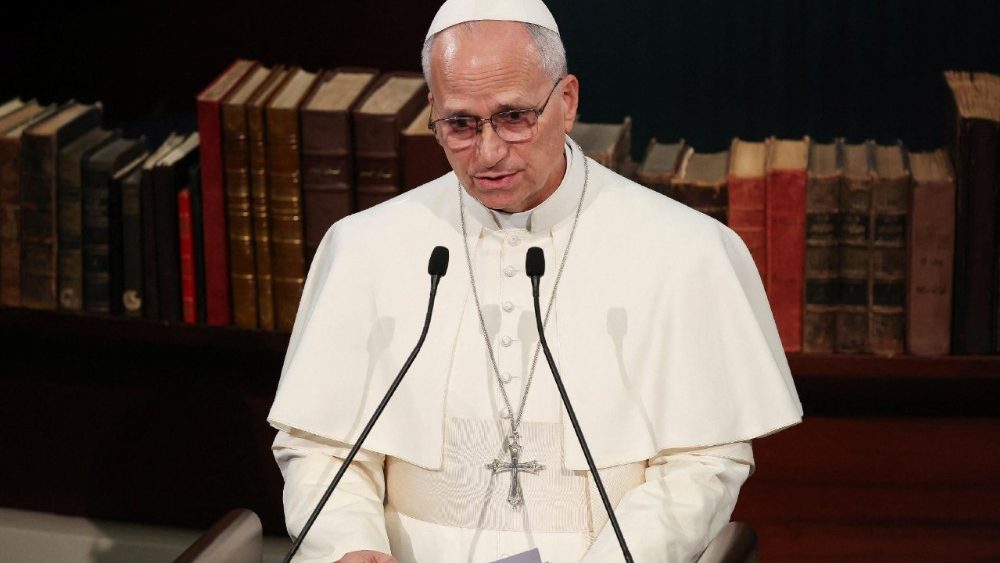 Зварот Льва XIV да прадстаўнікоў улад, грамадзянскай супольнасці і дыпкорпуса