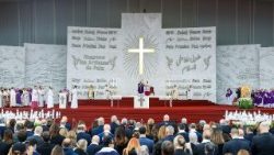 Örömről és hálaadásról szólt a pápa  