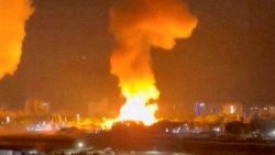 Ba bombi  ya Amerika na mboka-Mokonzi Caracas, na tongo ya mokolo mwa 3 ya sanza ya Yanuali 2026.