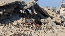 Le macerie a Khan Yunis nella Striscia di Gaza dopo i raid israeliani