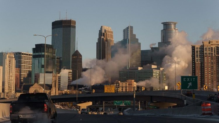 Columnas de humo en Minneapolis 