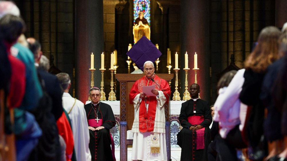 Сустрэча з каталіцкай супольнасцю Манака