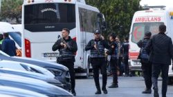 Sparatoria nei pressi del consolato israeliano di Istanbul (Reuters)